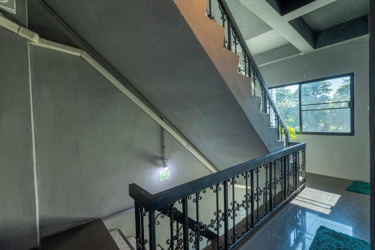 A Pousada La Belle Nuit House Chiang Mai Exterior foto